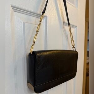 Stuart Whitman Vintage Black Leather Shoulder Bag with Gold Chain Strap